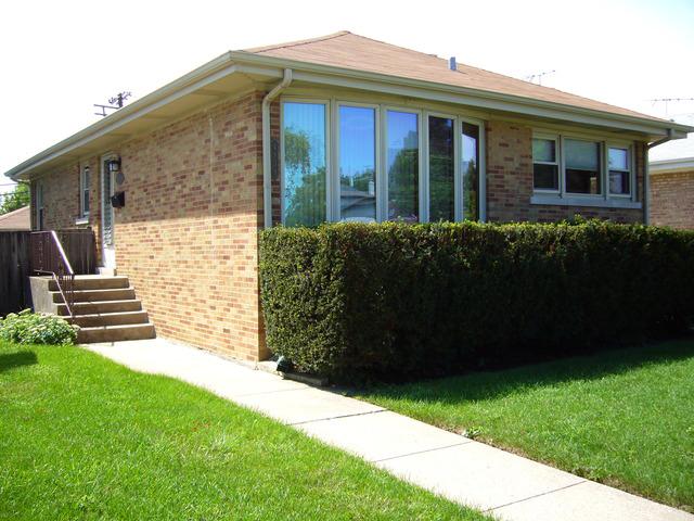 4939 Elm St., Skokie, IL 60077