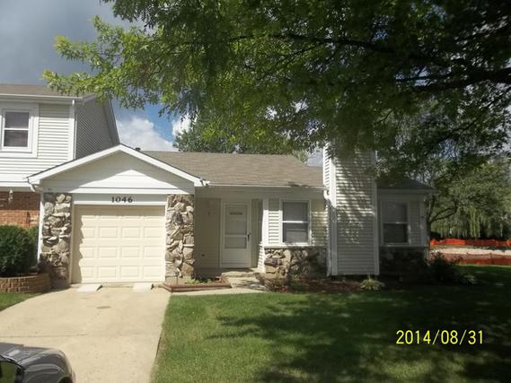 1046 N Salem Dr., Schaumburg, IL 60194