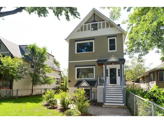 4111 W Grace St., Chicago, IL 60641