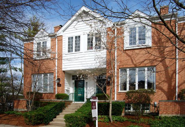 1127 Pine St., Glenview, IL 60025
