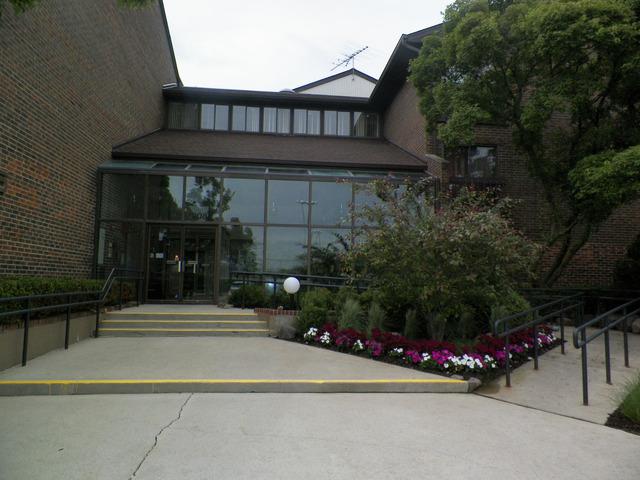 3085 Pheasant Creek Dr. #315, Northbrook, IL 60062