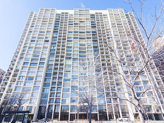 3200 N Lake Shore Dr. #1210, Chicago, IL 60657