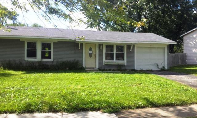 175 Creekside Dr., Bolingbrook, IL 60440