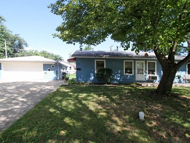 311 Cedar Circle Ct., Streamwood, IL 60107