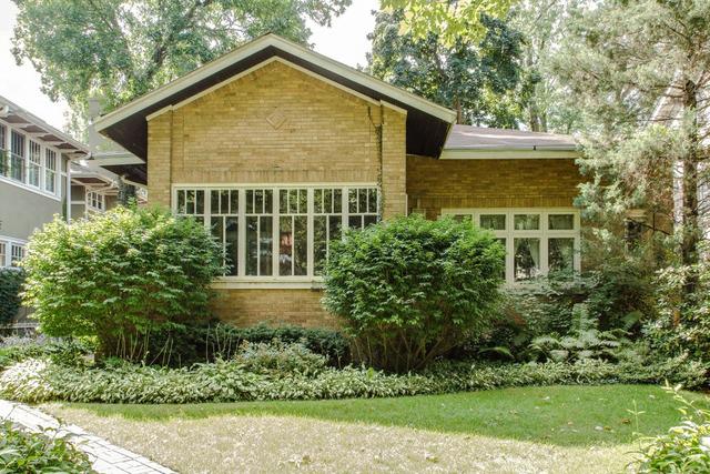 619 Gregory Ave., Wilmette, IL 60091