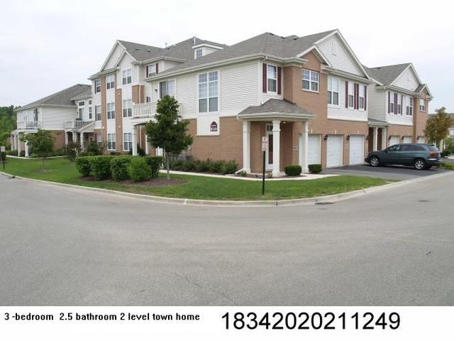 8120 Concord Ln. #E, Justice, IL 60458
