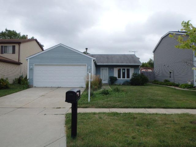 171 Lasalle Rd., Streamwood, IL 60107