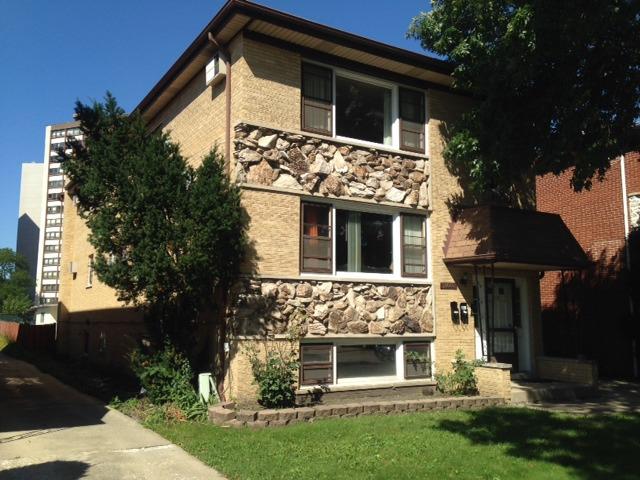 8628 W Catherine Ave., Chicago, IL 60656