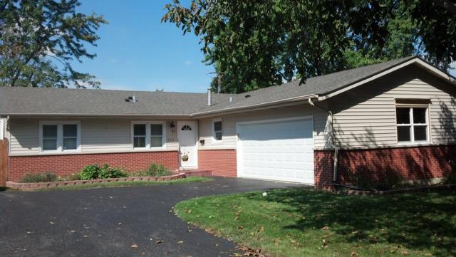308 Oakwood Rd., Vernon Hills, IL 60061