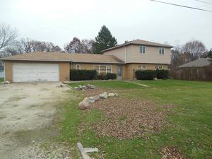 12085 Center Dr., Lemont, IL 60439