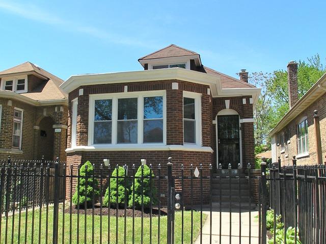 9030 S Racine Ave., Chicago, IL 60620