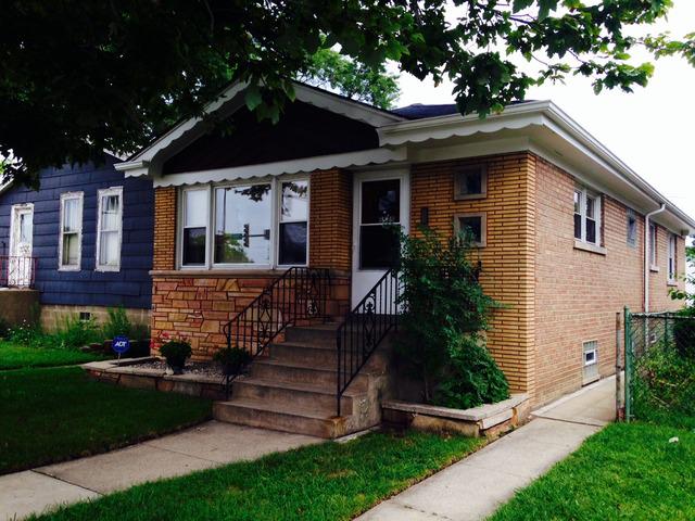 5525 N Nagle Ave., Chicago, IL 60630