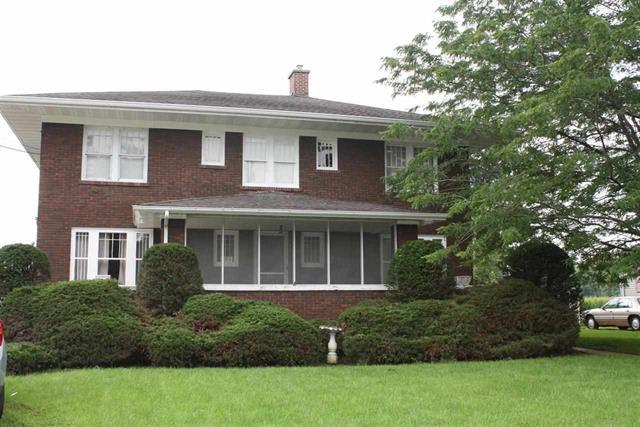 635 E Main St., Amboy, IL 61310