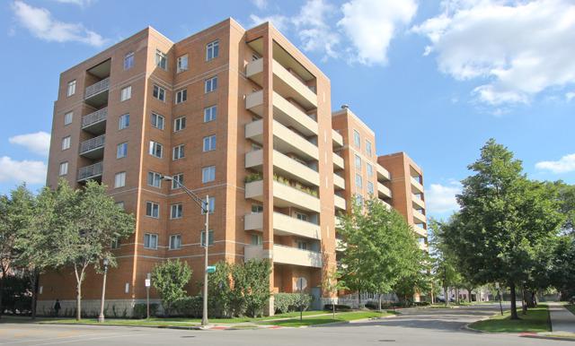 435 William St. #405, River Forest, IL 60305