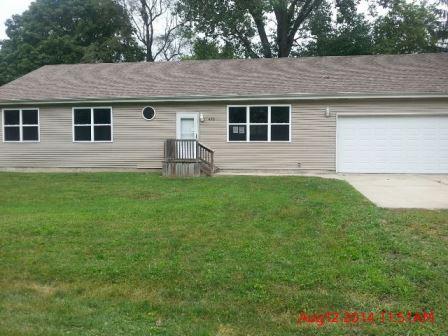 430 W Maple St., Coal City, IL 60416