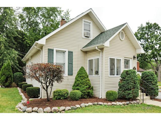 2121 Pine Rd., Homewood, IL 60430