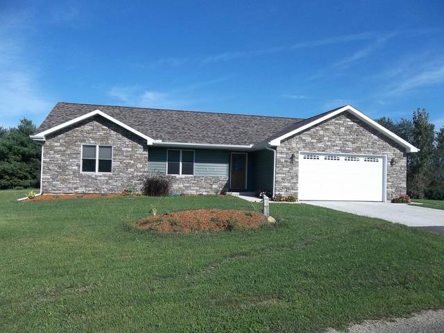 607 Sunset Dr., Polo, IL 61064