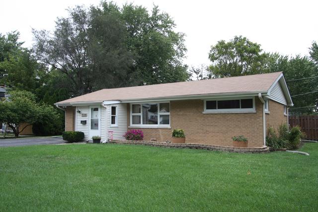 739 11th Ave., La Grange, IL 60525