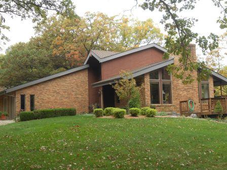 5400 W Bluff Rd., Morris, IL 60450