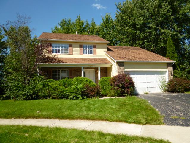 6637 Oak Tree Tr., Woodridge, IL 60517