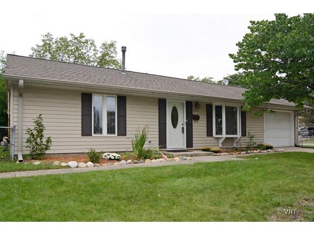 600 Parkside Cir., Streamwood, IL 60107