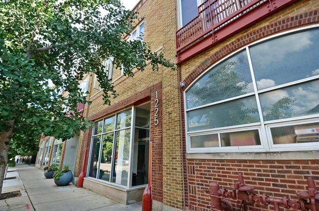 1225 W Morse Ave. #305, Chicago, IL 60626