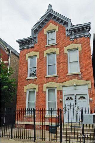 1818 W Superior St. #1R, Chicago, IL 60622