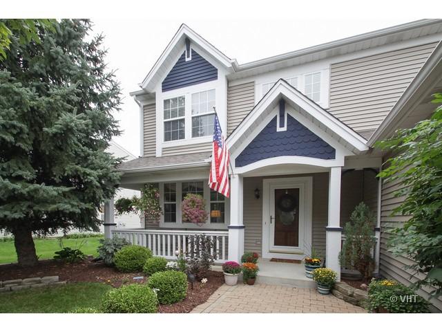 410 Arlington Ln., Grayslake, IL 60030