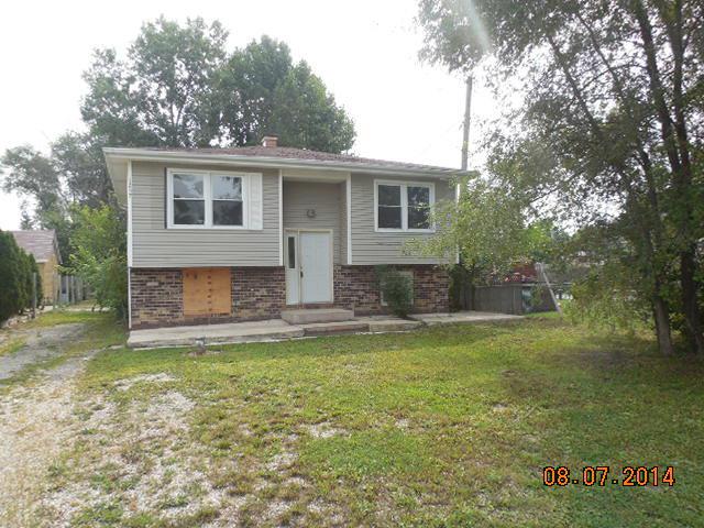 1232 Pleasant Pl., Aurora, IL 60505