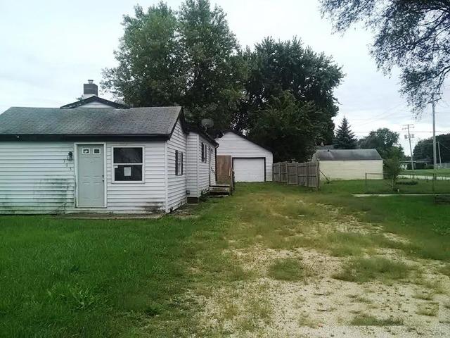 303 Wilshire Dr., Machesney Park, IL 61115