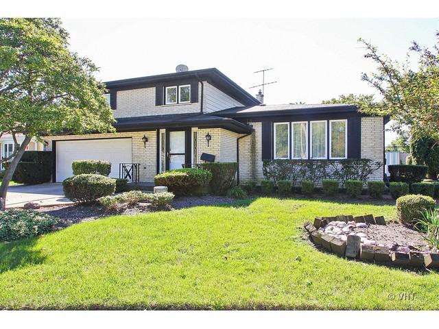 1003 Wicke Ave., Des Plaines, IL 60018