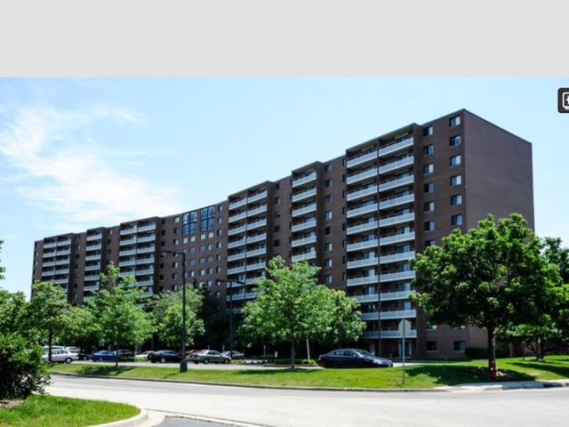 21 Kristin Dr. #727, Schaumburg, IL 60195