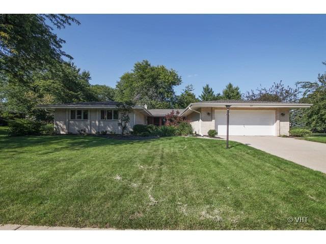 227 Forsythe Ln., Dekalb, IL 60115