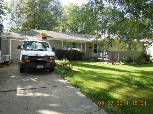 12 Victor Pkwy., Crystal Lake, IL 60014