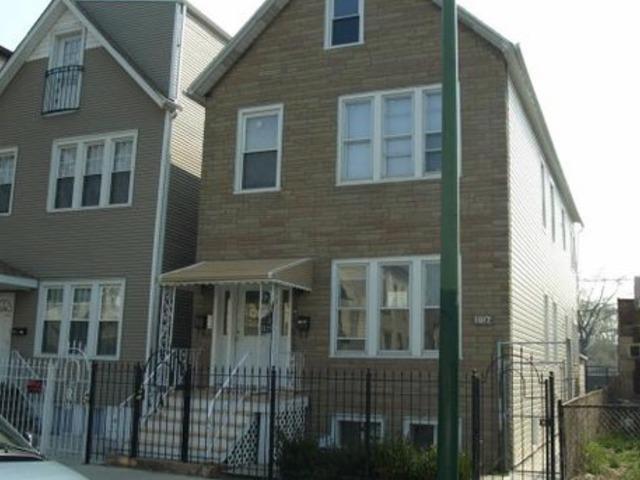 1817 N Mozart St., Chicago, IL 60647