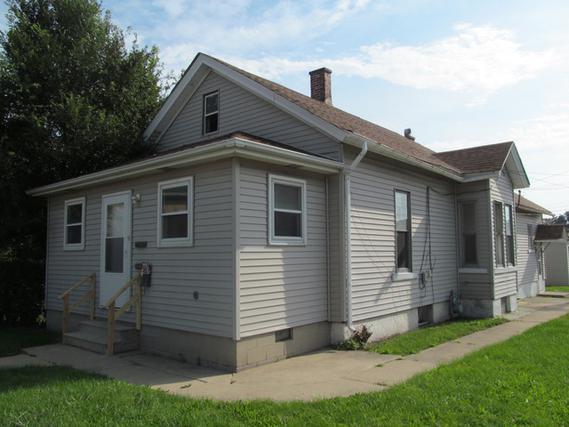 754 N Hickory St., Joliet, IL 60435