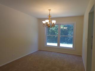 315 Ardmore Ct., Vernon Hills, IL 60061