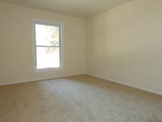 315 Ardmore Ct., Vernon Hills, IL 60061