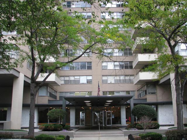 6301 N Sheridan Rd. #17F, Chicago, IL 60660