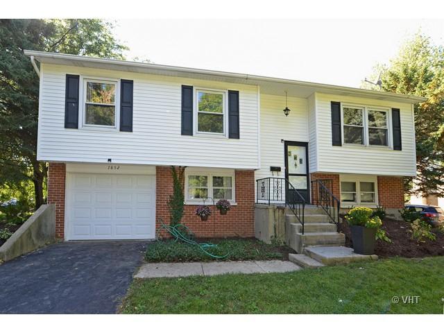 7852 Sprucewood Ave., Woodridge, IL 60517
