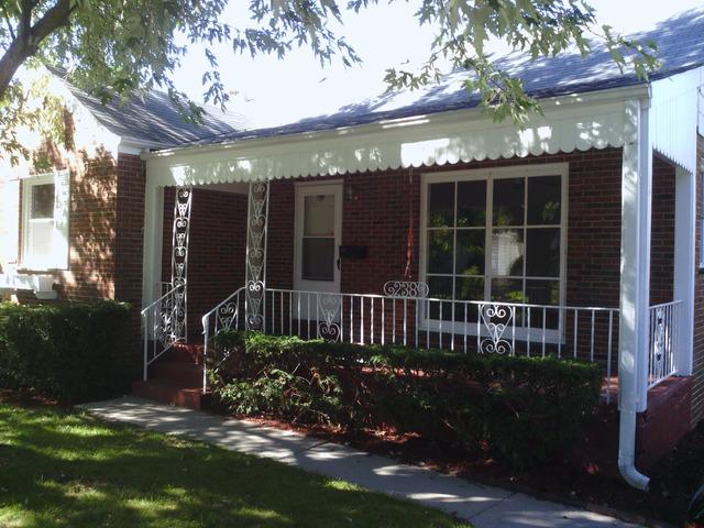 238 Jeffreys Pl., Highwood, IL 60040