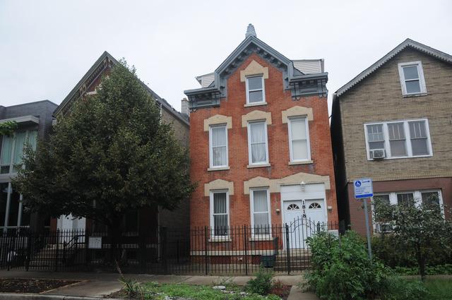 1818 W Superior St. #1F, Chicago, IL 60622