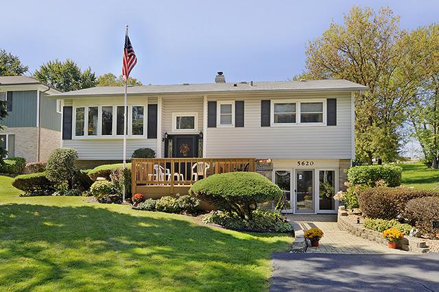 5620 Pershing Ave., Downers Grove, IL 60516