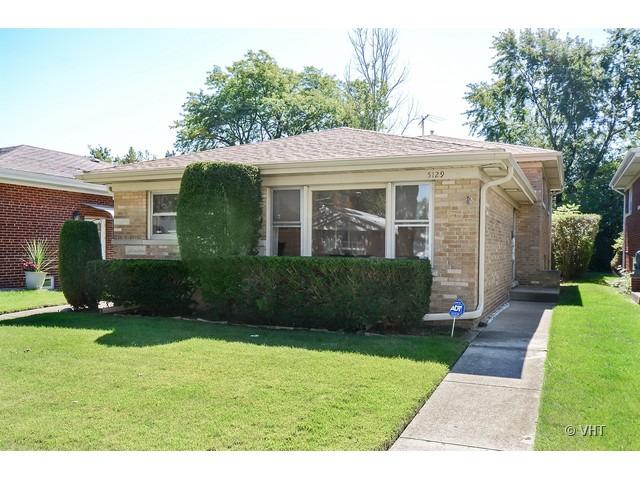 5129 Fairview Ln., Skokie, IL 60077