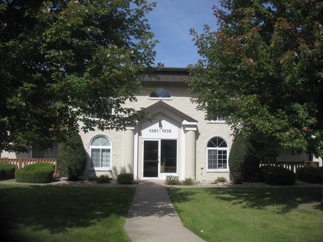 1335 Mesa Dr., Joliet, IL 60435