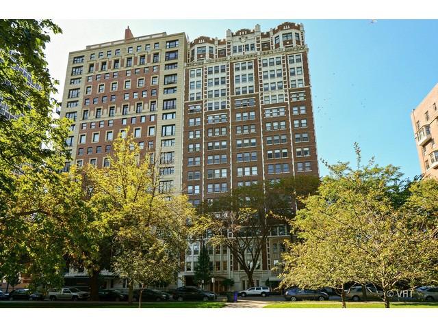 2440 N Lakeview Ave. #14D, Chicago, IL 60614