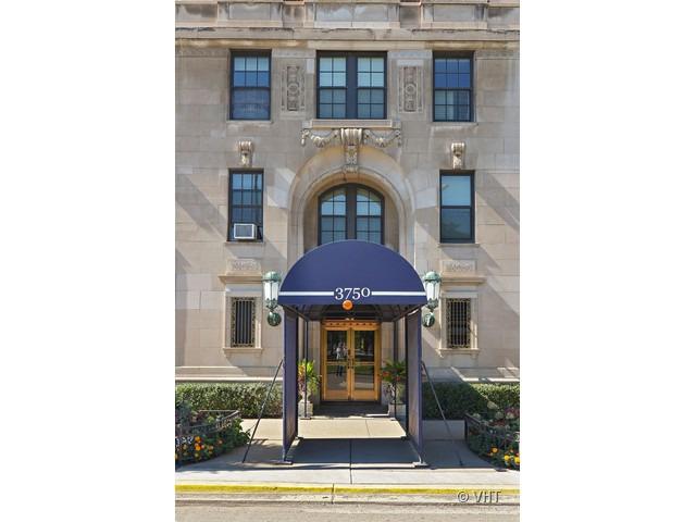 3750 N Lake Shore Dr. #7D, Chicago, IL 60613