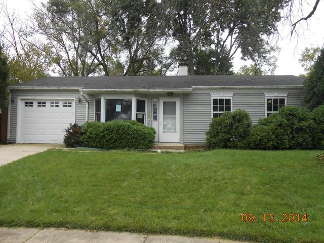 823 Parkside Ct., Streamwood, IL 60107