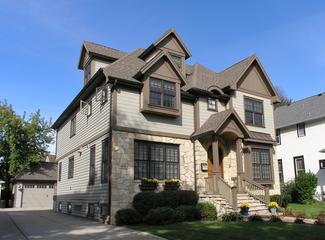 414 S Ashland Ave., La Grange, IL 60525