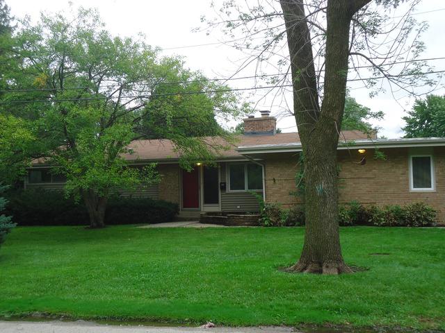 9 N 4th Ave., Des Plaines, IL 60016
